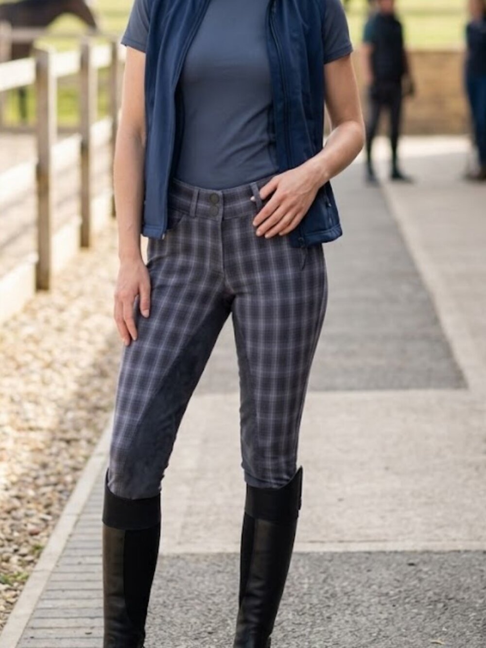 2013 Equestrian Plaid Riding Pants Size 30